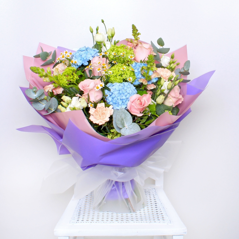 Luxury Pastel Handtied Bouquet