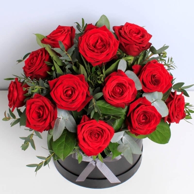 Luxury Red Rose Hatbox