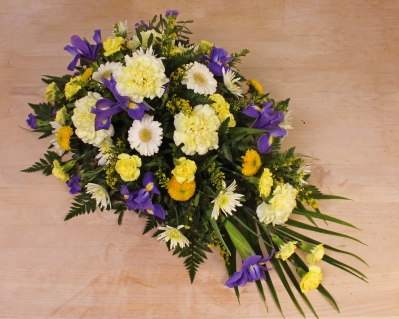 Iris and Lemon Teardrop Spray
